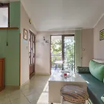 Stinjan شقة *