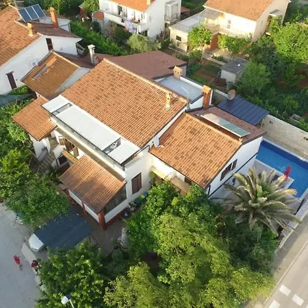 Apartment Stinjan