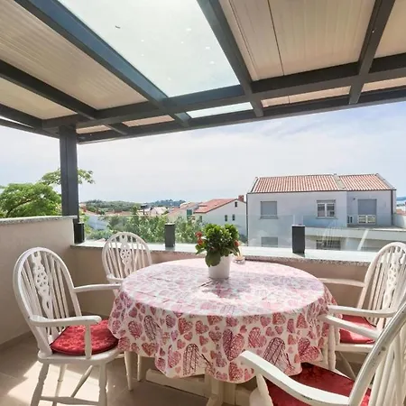 Apartment Stinjan Pula