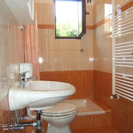 Stinjan Lägenhet Pula