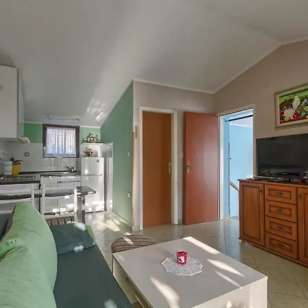 Apartment Stinjan