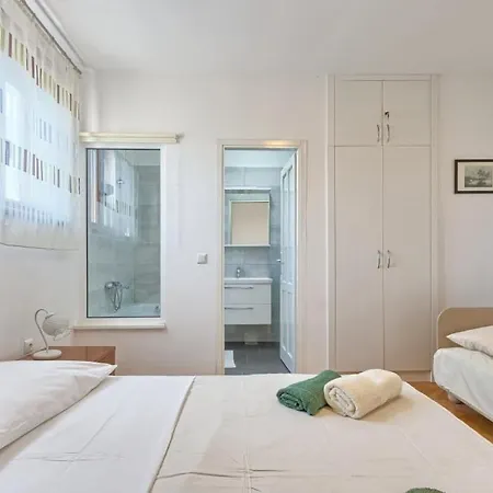 Apartment Stinjan Pula