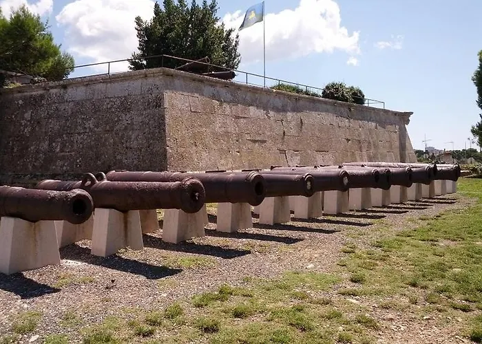 Stinjan 아파트 풀라