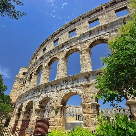 Stinjan Apartamento Pula