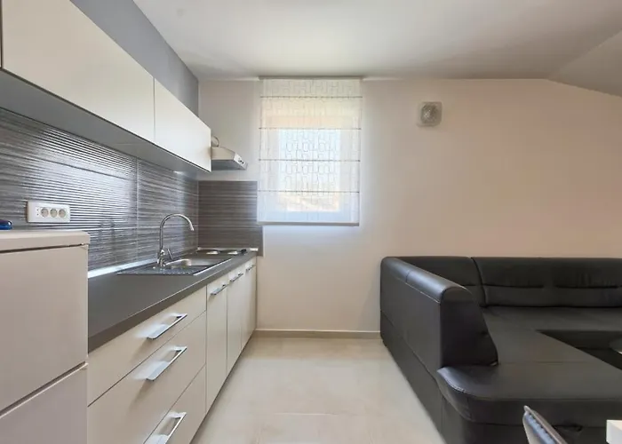 Apartman Stinjan Póla
