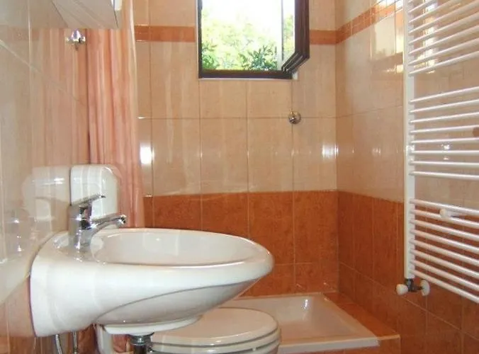 Stinjan Apartman Póla