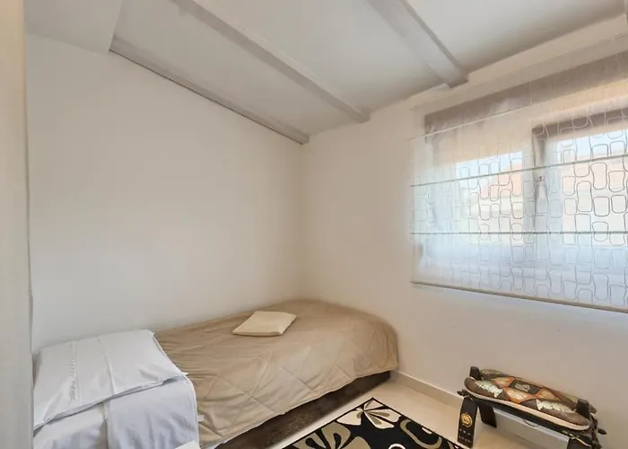 Stinjan Apartman Póla