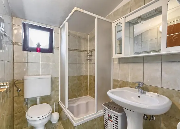 Stinjan Apartman Póla